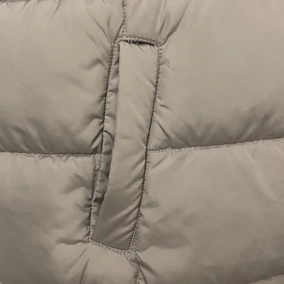 STYLUS Light Gray hooded Vest in size xlarge - Picture 3 of 5